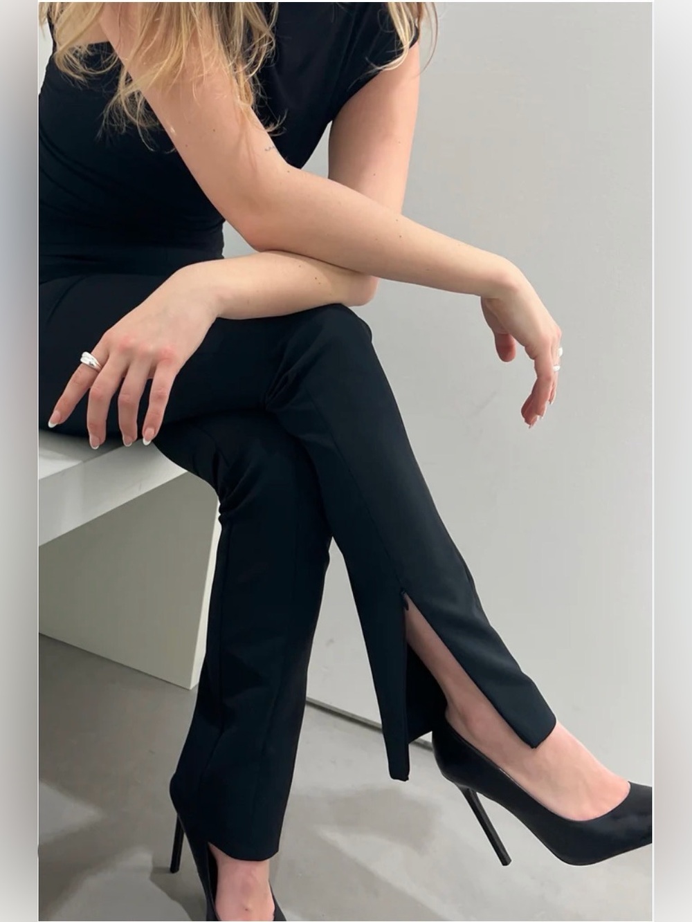 Oak + Fort Slim Split Hem Pants Black Size 0 NWT | Tailored Ankle Slit Trousers